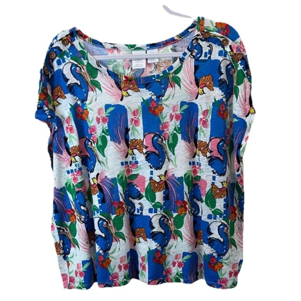 C&C nwt California Blue and Pink Floral herring Pelican beach top